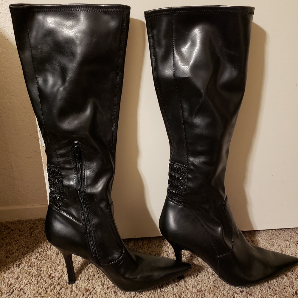 Nine West Black Heeled Boots
